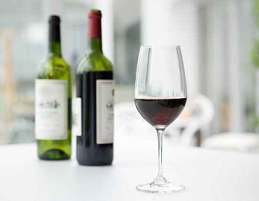 Comment conserver une bouteille de vin rouge ouverte ?